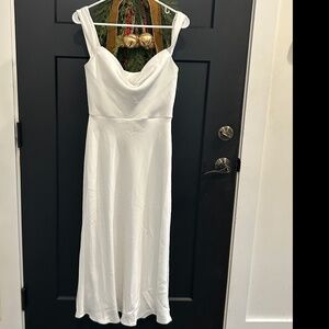 JENNY YOU WHITE MIDI SRESS SIZE 6